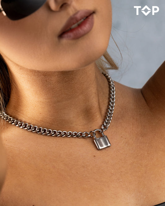 PANCIR CHOKER SA KATANCEM