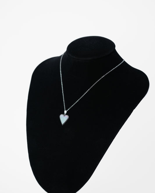 OGRLICA SRCE SA SEDEFNIM SJAJEM