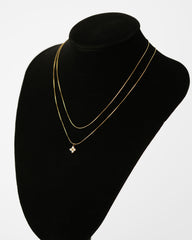 Zlatni cvet sa cirkonima i sajlica