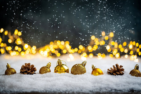 Poklon za Novu godinu za njega: 13 ideja koje imaju smisla i vrednost