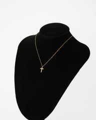 ZLATNA OGRLICA I KRST SA CIRKONIMA