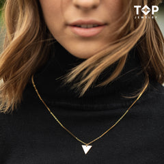 TRIANGLE NECKLACE G